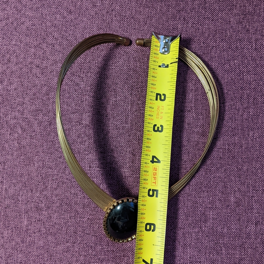 Black Faux Stone Necklace - Picture 3 of 7